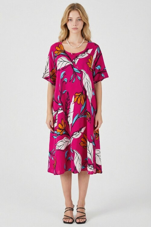 Fuşya Yaprak Desenli U Yaka Kısa Kollu Midi Boy Elbise