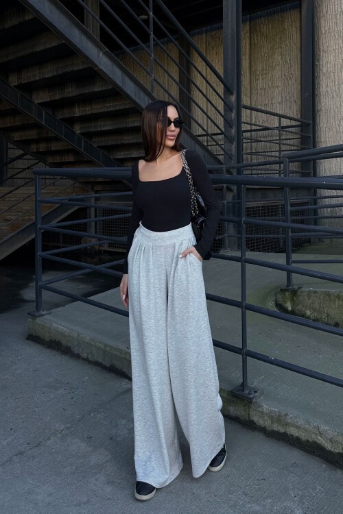 Gri Pile Detaylı İspanyol Ultra Soft Kumaş Pantolon BCDF-25P0002