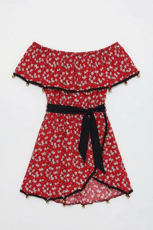 Kırmızı Madonna Yaka Desenli Volanlı Dokuma Elbise