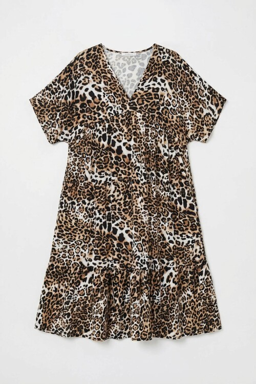 Leopar V Yaka Oversize Kesim Desenli Çift Cepli Volanlı Elbise