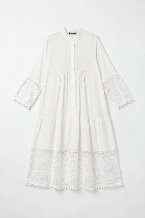 Beyaz Tül Detaylı Uzun Boy Dokuma Viscon Elbise