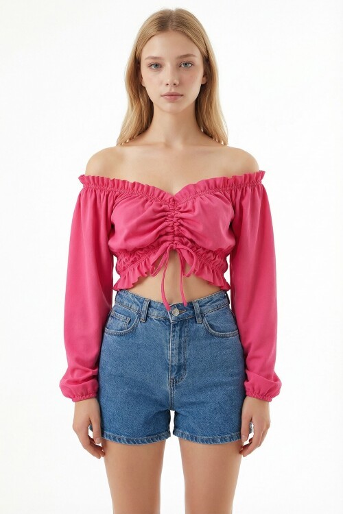Pembe Madonna Yaka Omuz Dekolteli Önü Büzgülü Crop Bluz