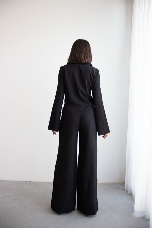 Siyah Geniş Kol Düğme Detaylı Yakalı Bluz Ve Palazzo Pantolon Alt Üst Takım
