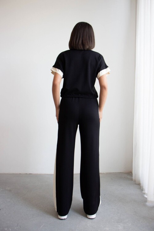 Siyah Renk Bloklu Beli Lastikli Yumuşak Dokulu Kumaş Alt Üst Takım