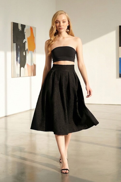 Siyah Yüksek Bel Geniş Kemerli Gizli Fermuarlı Midi Boy Dokulu Etek BCHNT-251236