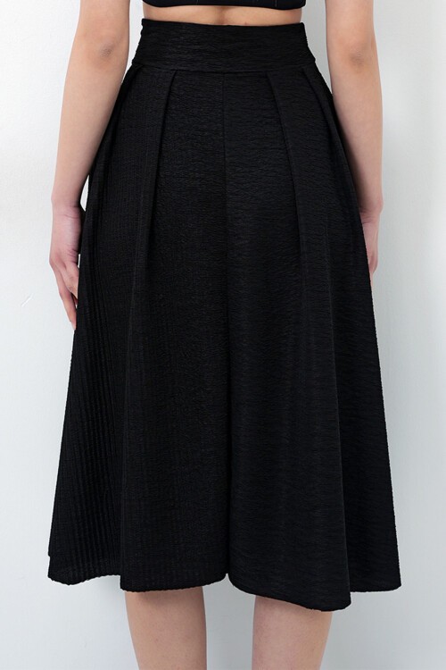 Siyah Yüksek Bel Geniş Kemerli Gizli Fermuarlı Midi Boy Dokulu Etek BCHNT-251236