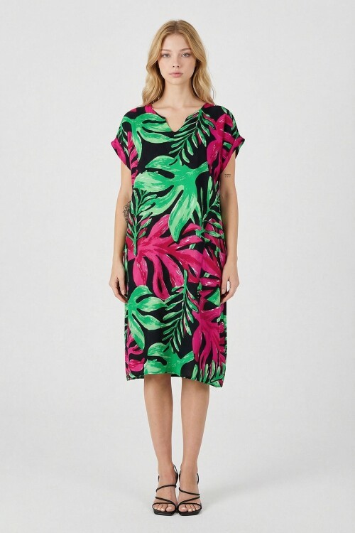 Yeşil-Fuşya Tropik Desenli V Yaka Rahat Kesim Elbise