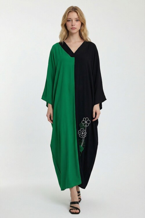 Yeşil V Yaka Nakış İşlemeli Renk Bloklu Uzun Boy Gömlek Elbise