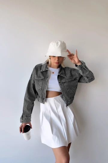 Antrasit Çift Cepli Fermuarlı Yıkamalı Crop Denim Ceket BCDF-235410