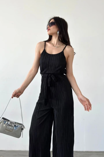 Siyah İp Askılı Kuşaklı Krinkle Tulum BCDF-241077