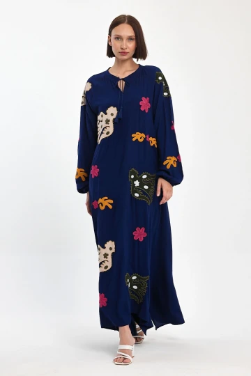 Maxi Boy Lacivert Hakim Yaka Nakış İşlemeli Uzun Dokuma Elbise BCVL-24915