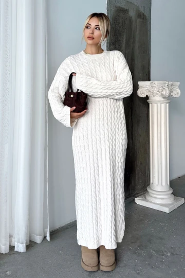 Taş Bisiklet Yaka Saç Örgülü Midi Boy Kışlık Triko Elbise BCVL-T24ELB1