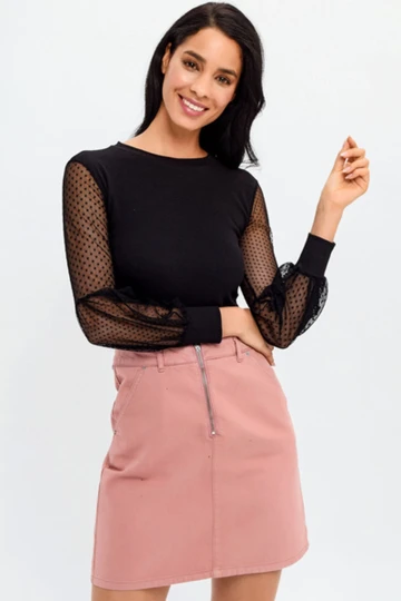 Siyah Bisiklet Yaka Dantel Detaylı Bluz BCBSK-25700-T4006-1720