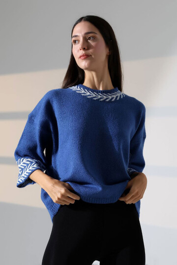 Mavi Bisiklet Yaka Desenli Triko Kazak BCES-252038