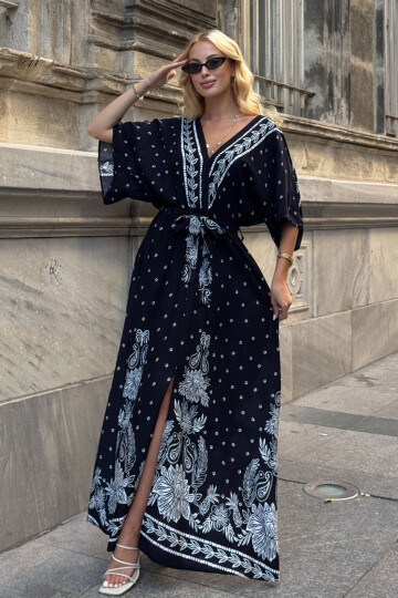 Siyah V Yaka Maxi Boy Yırtmaçlı Desenli Viscon Dokuma Elbise BCVL-25V208