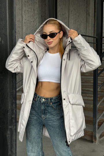 Gri Geniş Cepli Kapüşonlu Uzun Mont BCVL-254205