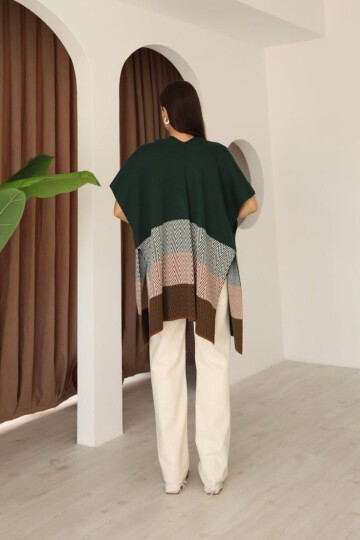 Zümrüt Yeşili Zigzag Desenli Renk Bloklu Geniş Kesim Hırka