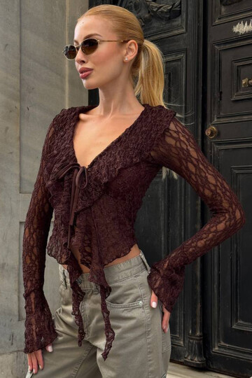 Acı Kahve V Yaka Bağlamalı Önü Fırfırlı Tül Bluz BCHZCK-251264