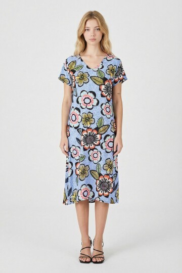 Bebe Mavi Derin V Yaka Çiçek Desenli Midi Boy Elbise