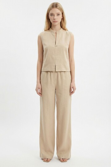 Bej Hakim Yaka Bluz Ve Beli Lastikli Dokuma Pantolon Alt Üst Takım