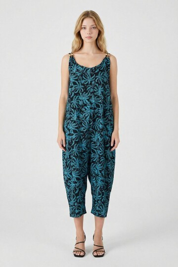 Cam Göbeği Askılı Boncuk Detaylı Çift Cepli Desenli Salaş Elbise