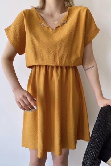 Hardal Beli Büzgülü Yakası Yırtmaçlı Keten Elbise