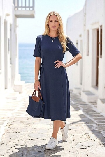 Lacivert Tokalı Modal Kumaş Elbise