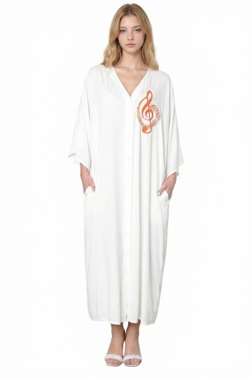 Beyaz Nakış İşlemeli Maxi Boy Dokuma Viscon Elbise