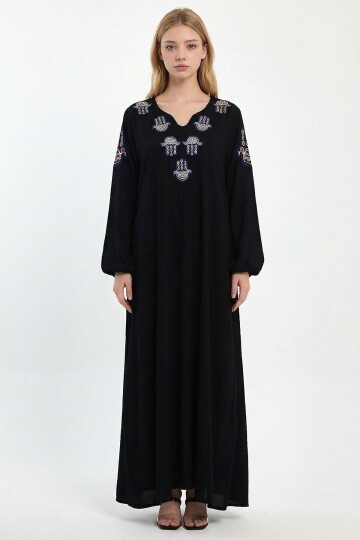 Siyah Nakış İşlemeli Maxi Boy Dokuma Viscon Elbise
