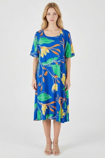 Saks Yaprak Desenli U Yaka Kısa Kollu Midi Boy Elbise