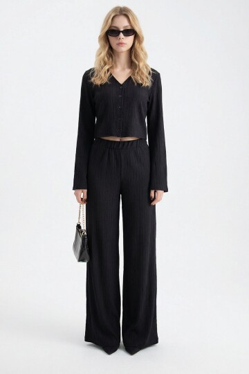 Siyah Geniş Kol Düğme Detaylı Yakalı Bluz Ve Palazzo Pantolon Alt Üst Takım