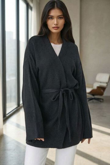 Siyah Kuşak Bağlamalı Uzun Triko Hırka BCHPK-251237