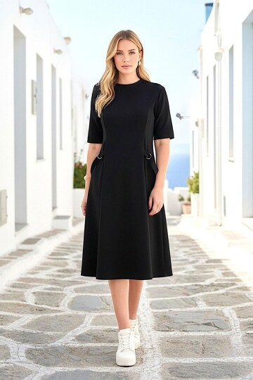 Siyah Tokalı Modal Kumaş Elbise