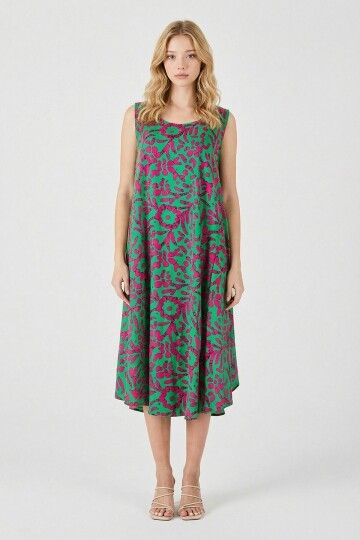 Yeşil-Fuşya U Yaka Kolsuz Eteği Asimetrik Kesim Desenli Midi Boy Elbise
