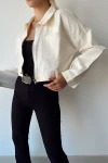 Krem Çift Cepli Fermuarlı Yıkamalı Crop Denim Ceket BCDF-235410