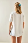 Beyaz Bisiklet Yaka Oys Modal Oval Kesim Yumuşak Dokulu Basic T-Shirt BC241115