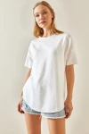 Beyaz Bisiklet Yaka Oys Modal Oval Kesim Yumuşak Dokulu Basic T-Shirt BC241115