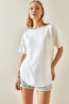 Beyaz Bisiklet Yaka Oys Modal Oval Kesim Yumuşak Dokulu Basic T-Shirt BC241115