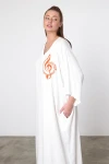 Maxi Boy Beyaz Nakış İşlemeli Dokuma Viscon Elbise BCVL-25V050