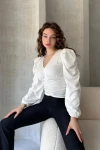 Beyaz V Yaka Drape Detaylı Crep Bluz BCDF-242138