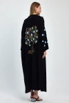 Maxi Boy Siyah Kapüşonlu Nakış İşlemeli Örme Viscon Elbise BCVL-25981