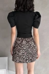 Siyah Kruvaze Yaka Karpuz Kol Crep Bluz BCDF-252165