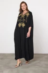 Maxi Boy Siyah Nakış İşlemeli Dokuma Viscon Elbise BCVL-25V045