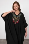 Maxi Boy Siyah Nakış İşlemeli Dokuma Viscon Elbise BCVL-25V044