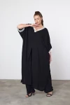 Maxi Boy Siyah Nakış İşlemeli V Yaka Dokuma Viscon Elbise BCVL-251054