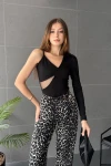 Siyah Tek Omuz Tül Detaylı Crep Bluz BCDF-241093