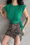 Yeşil Omuzu Vatkalı Beli Kuşaklı Bluz BCDF-252160