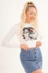 Beyaz Bisiklet Yaka Baskılı Pamuklu Crop Bluz CO-2523254245