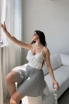 Beyaz İp Askılı Volan Detaylı Bluz BCDF-251089