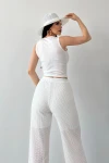 Beyaz Kruvaze Yaka Crop Bluz Ve Detaylı Pantolon Triko  İkili Takım BCDF-241081